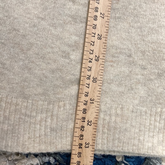 Abercrombie Ribbed Button Back Sweater Dress Cream Size Small - Picture 7 of 7